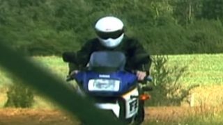 Les plaisirs solitaires d&rsquo;un motard