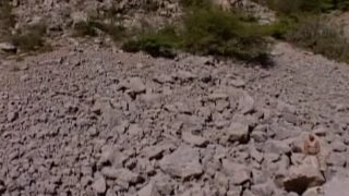 L&rsquo;exhib d&rsquo;une militaire bien foutu